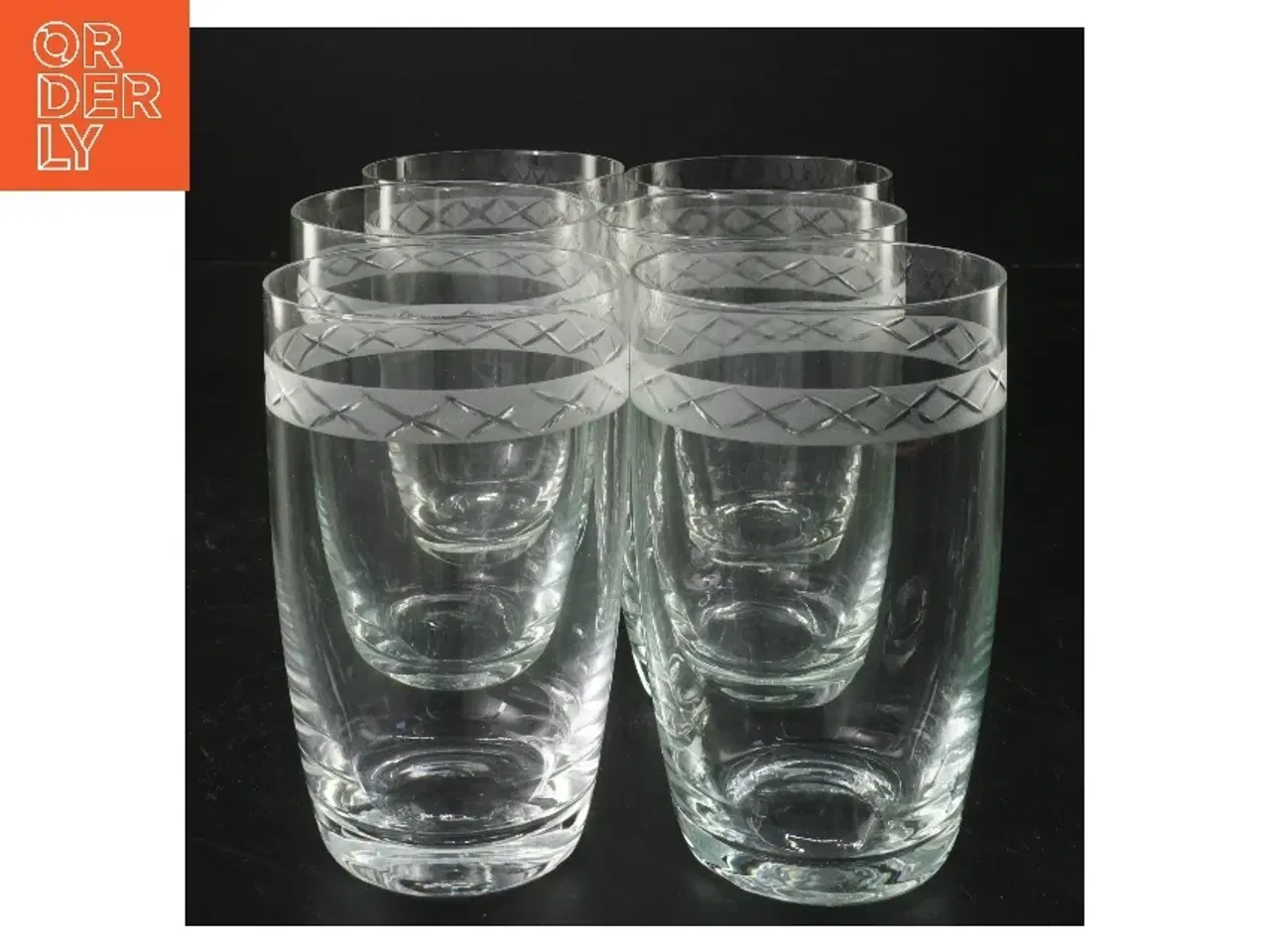Billede 1 - Sæt af 6 glas med indgraveret mønster fra Holmegaard, Ejby (str. Ø 7,5x11,5 cm)