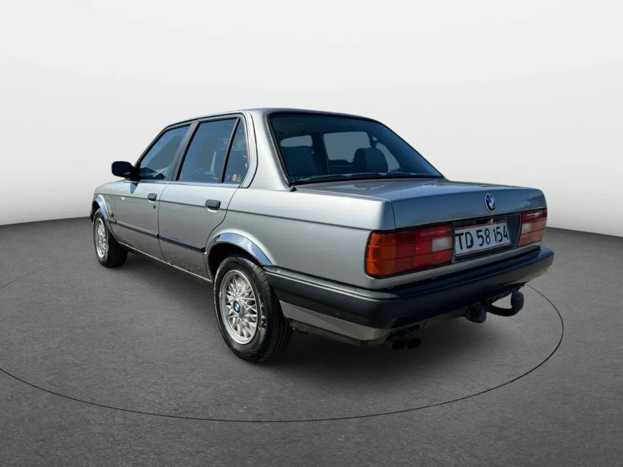 Billede 4 - BMW 320i 2,0 