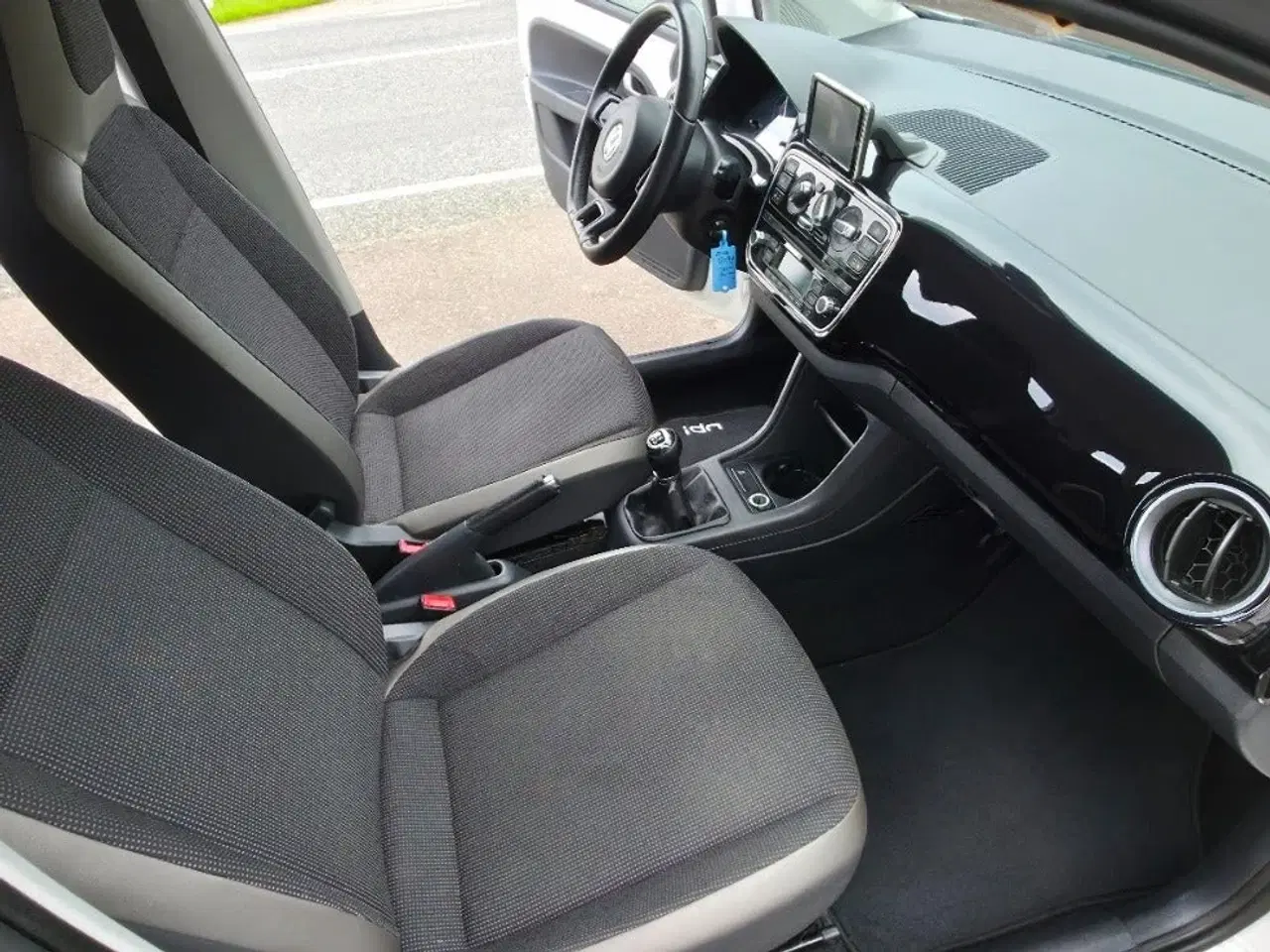 Billede 22 - VW Up! 1,0 75 High Up!