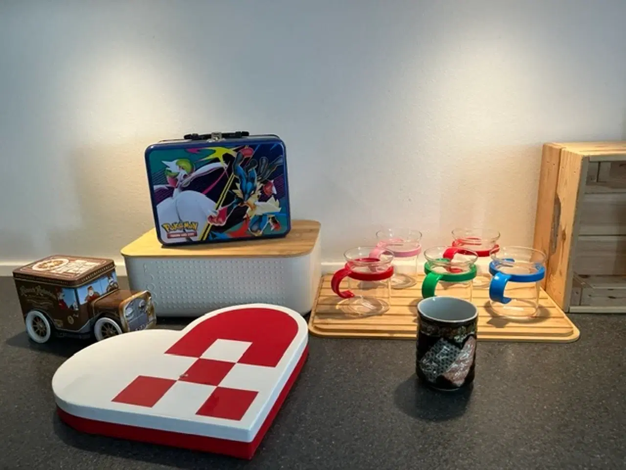 Billede 5 - 5 stk. retro Bodum kopper med farvede håndtag