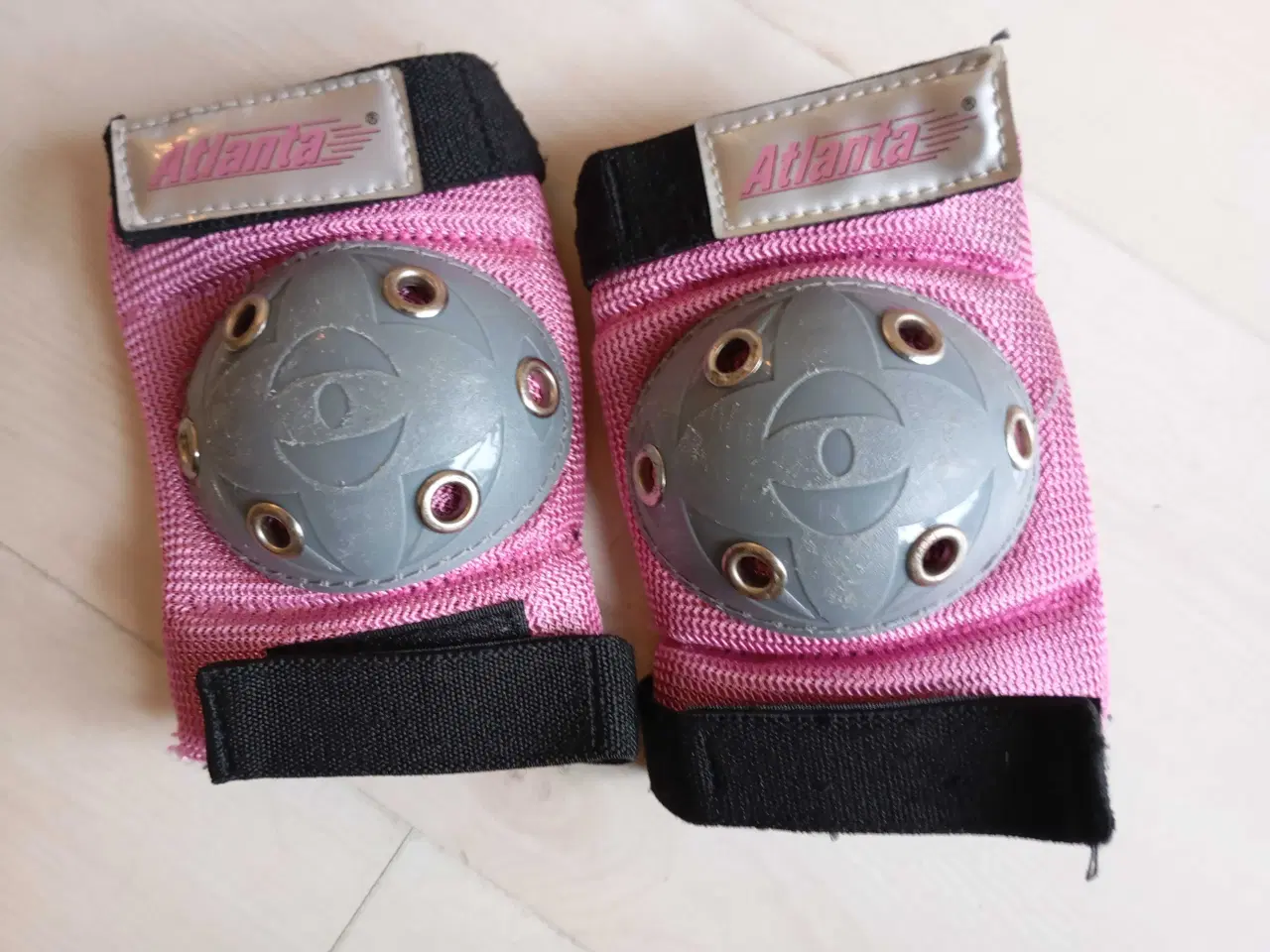 Billede 18 - Børne skøjter inliners. Str. 31-34.