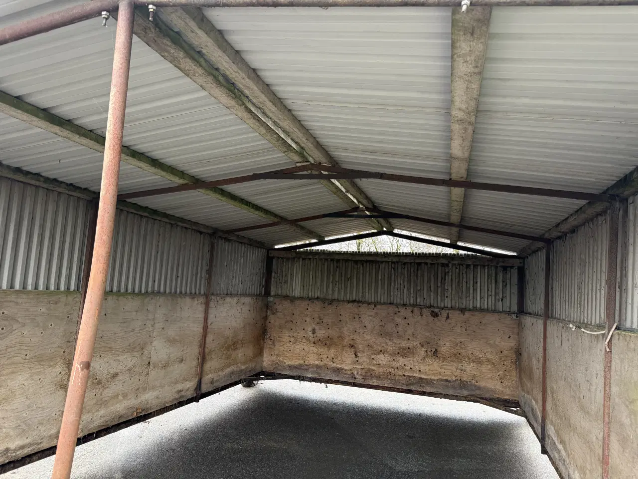 Billede 4 - Læskur / hytte til kreatur eller heste