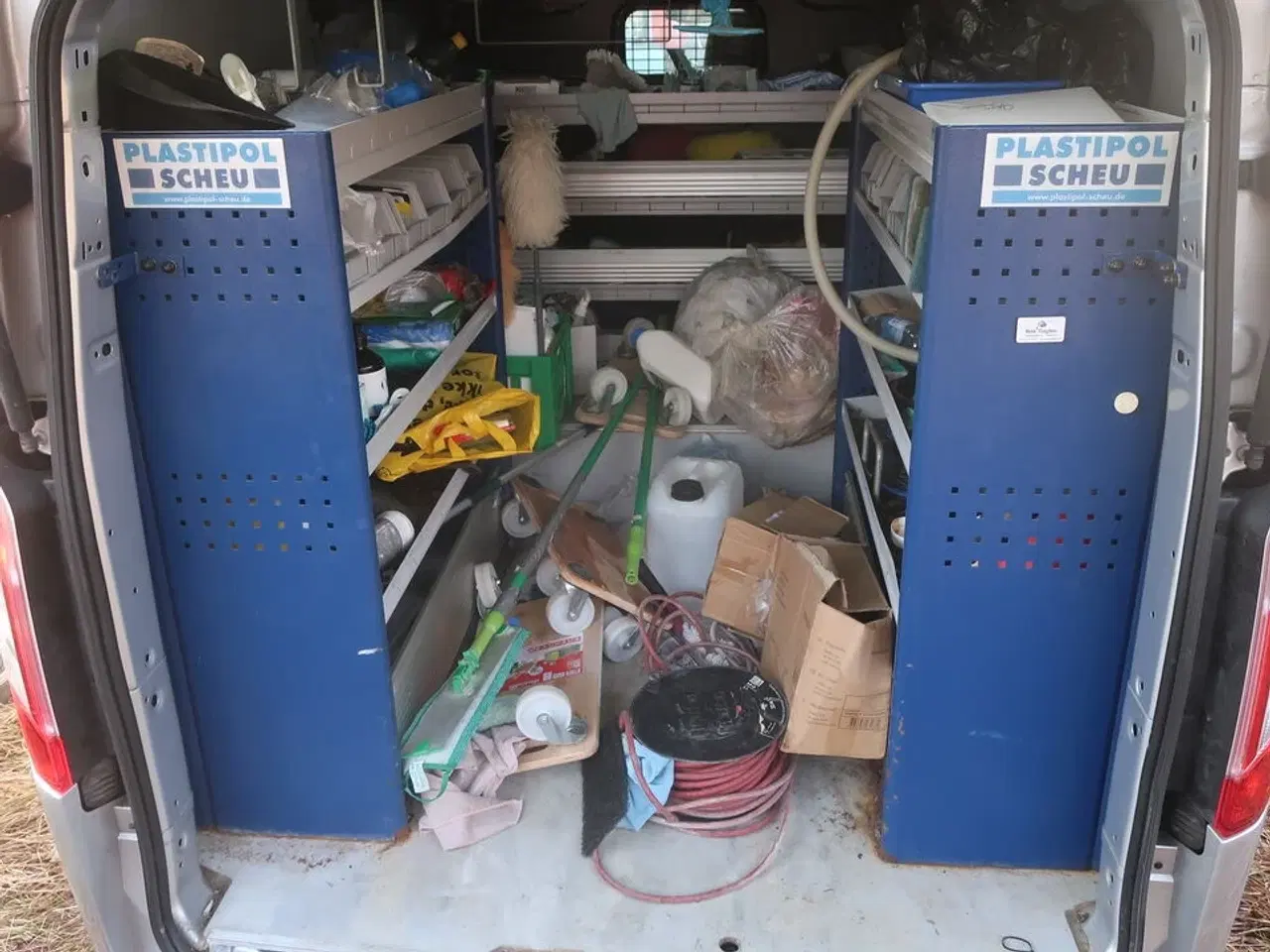 Billede 18 - Varebil FORD TRANSIT CUSTOM VAN 2.0 TDCI - FWD (170 HK) med indhold