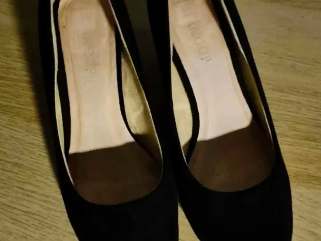 Billede 6 - Flotte læder/ruskind Pumps