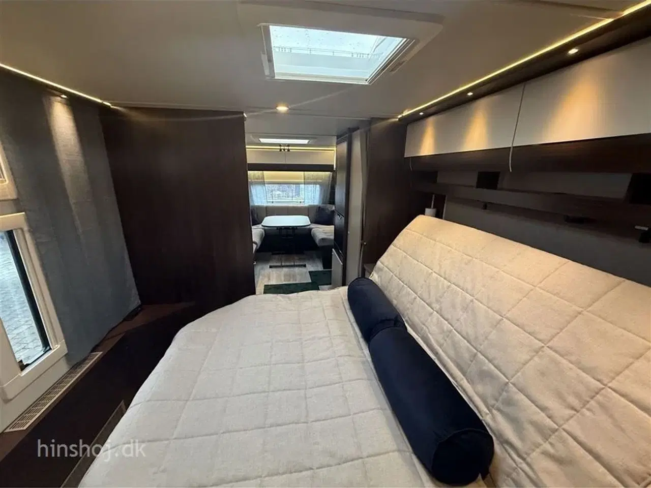 Billede 7 - 2026 - Polar BQDA 650 Black Edition    Polar vintervogn med en dejlig fritstående dobbeltseng fra Hinshøj Caravan