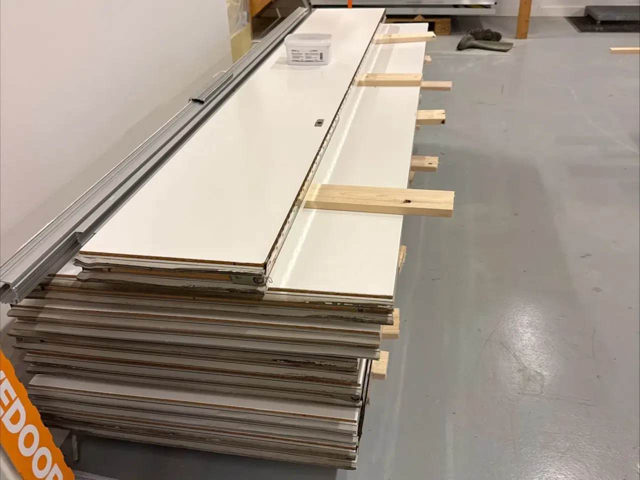 Billede 1 - Foldevæg 590x245