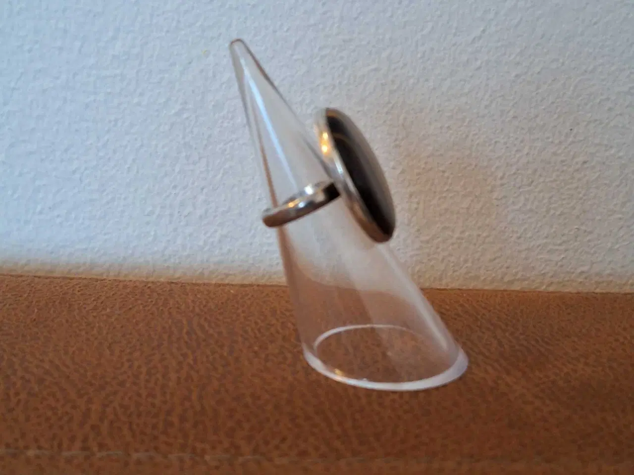 Billede 2 - Sølvring med tigerøje 