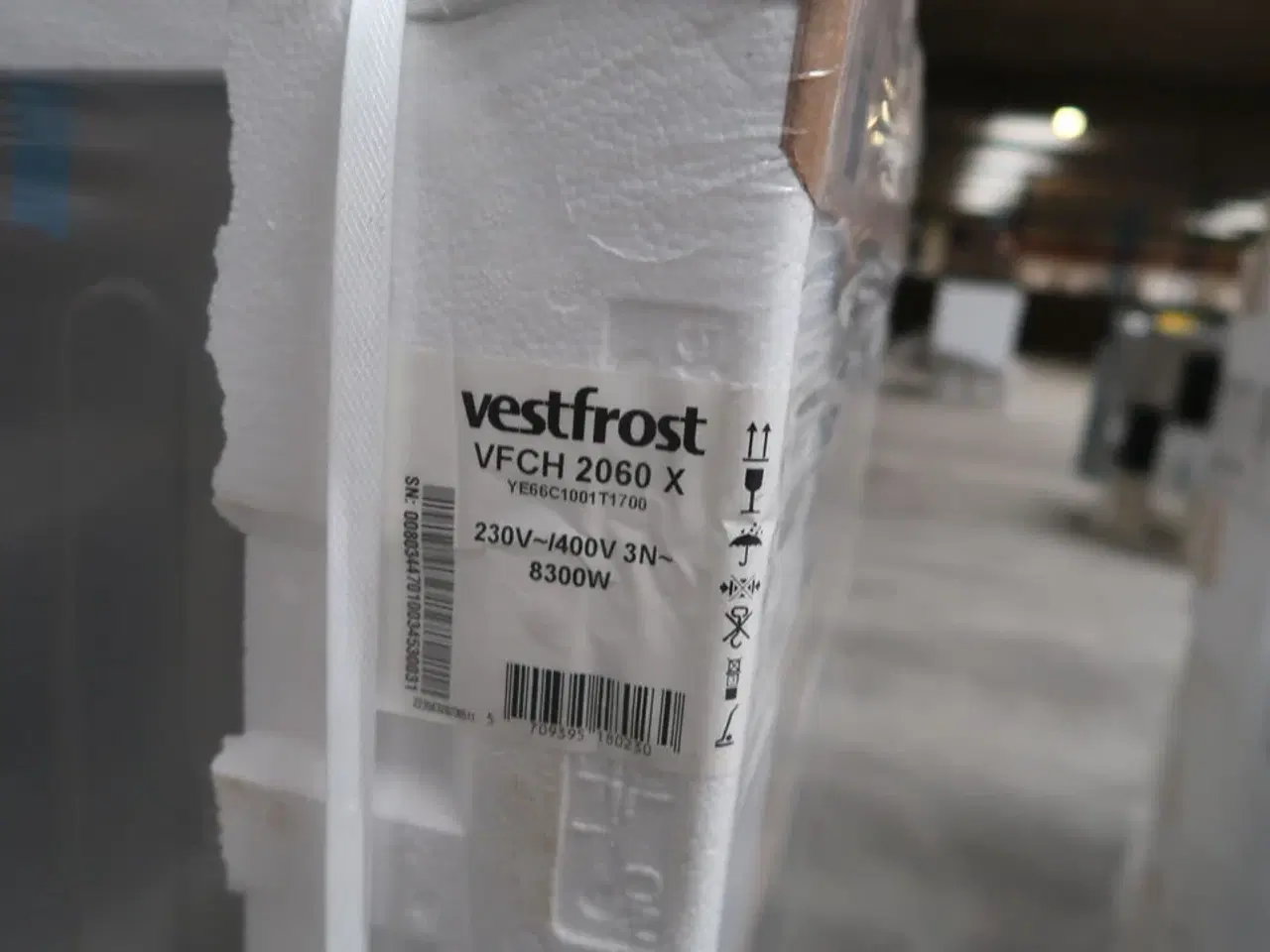 Billede 3 - Keramisk komfur VESTFROST VFCH 2060 X