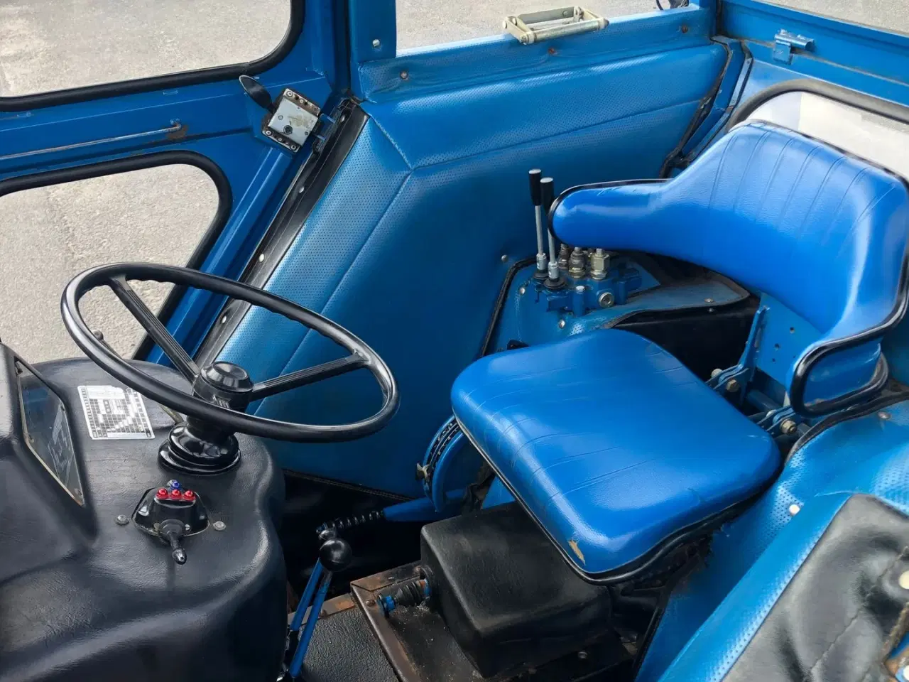 Billede 6 - Ford 4100 Med Kost og Sneskraber