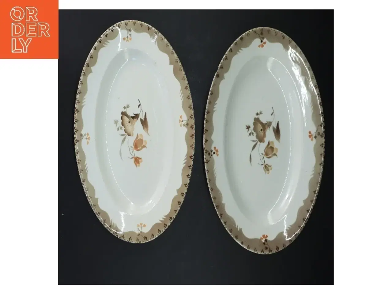 Billede 1 - Snerle …Fajance fade med blomsterdesign (str. 28x20 cm) fra aluminia