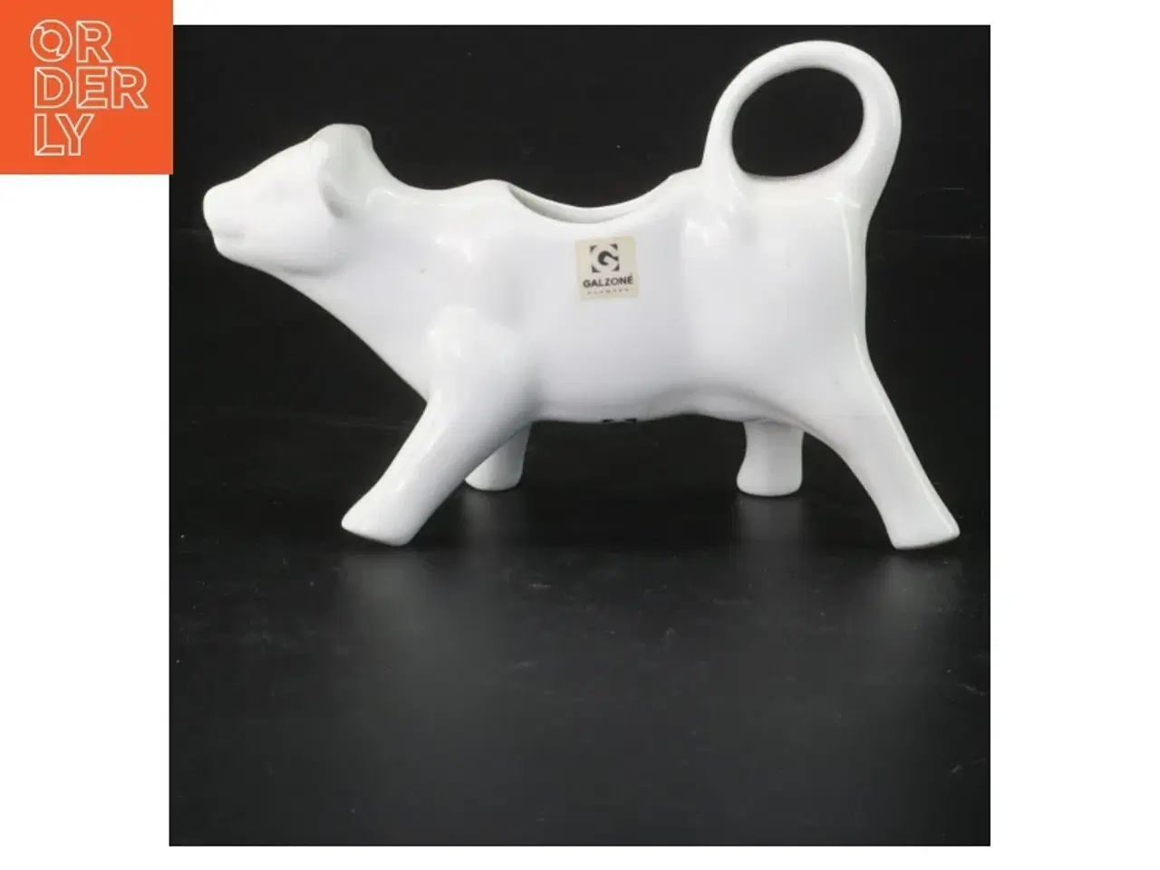 Billede 2 - Galzone mælke fløde kander formet som køer fra Galzone (str. 18 cm. og 18 cm. og 17 cm)