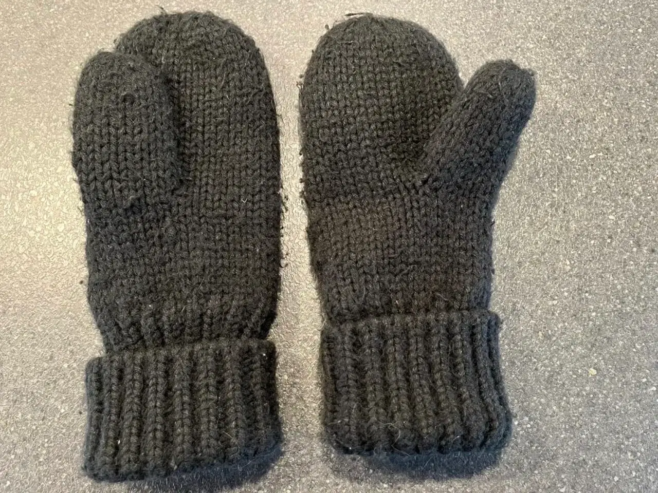 Billede 2 - Sorte luffer/vanter