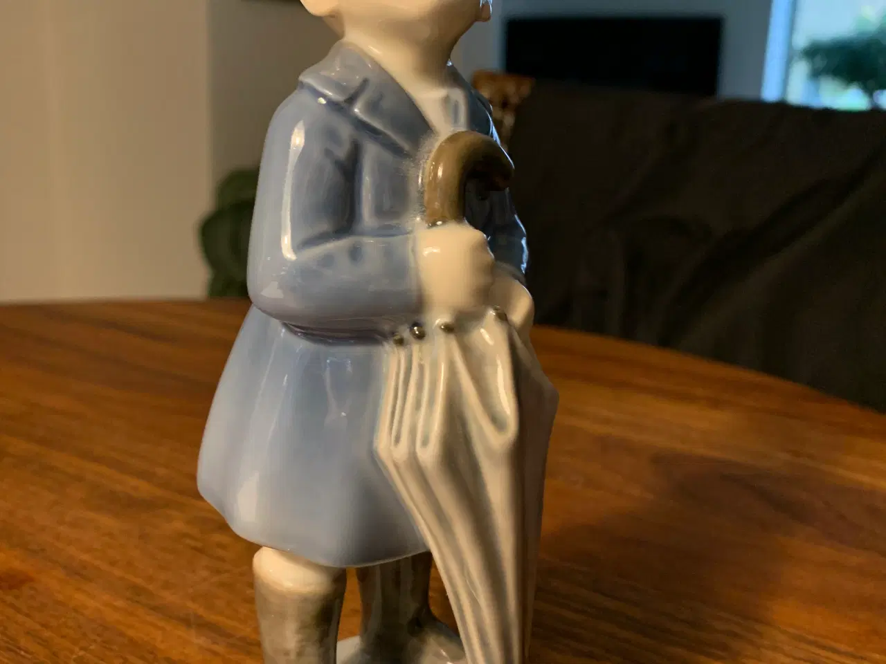 Billede 1 - porcelæns figur