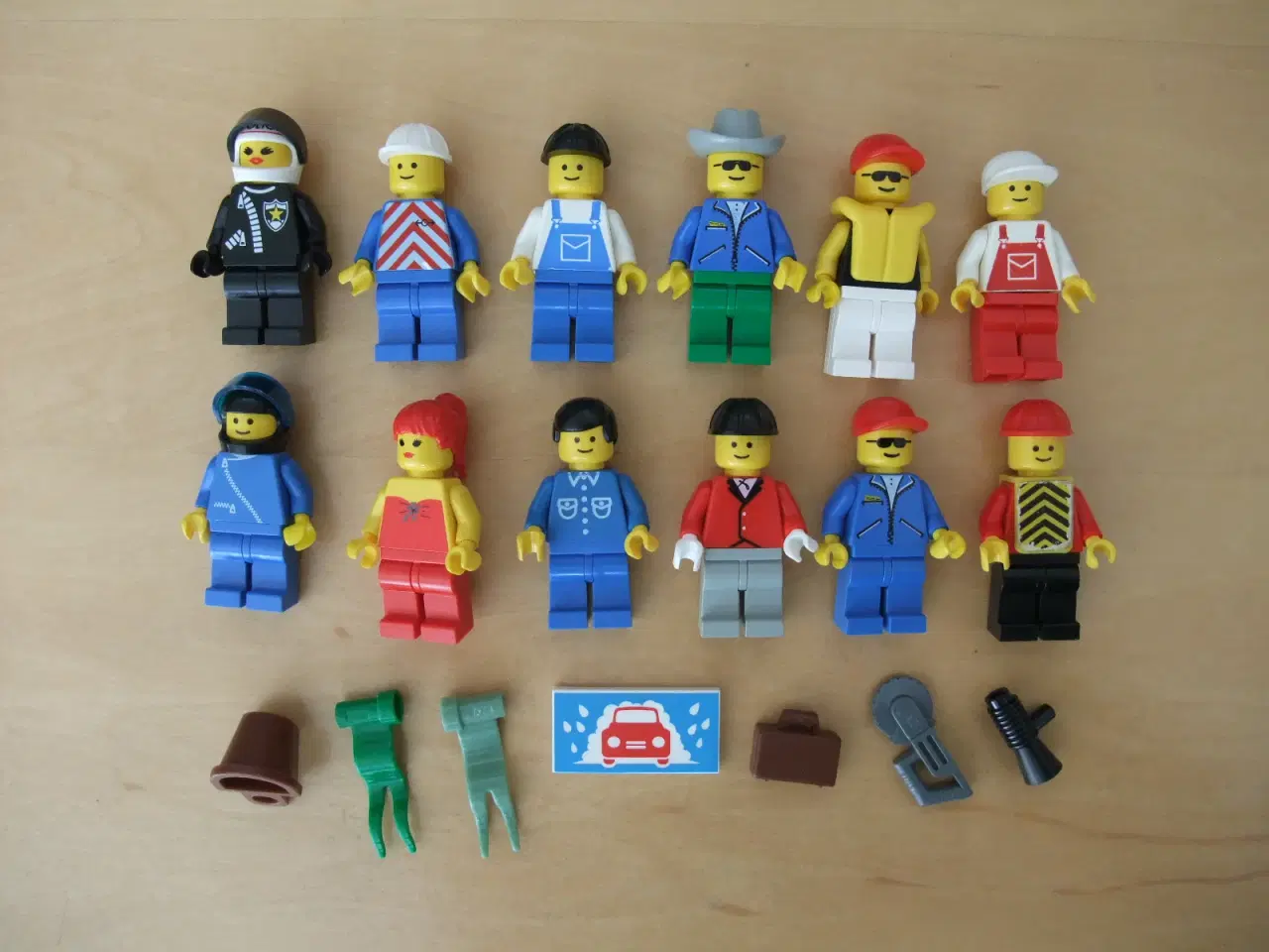 Billede 1 - Lego Town Figurer+Tilbehør