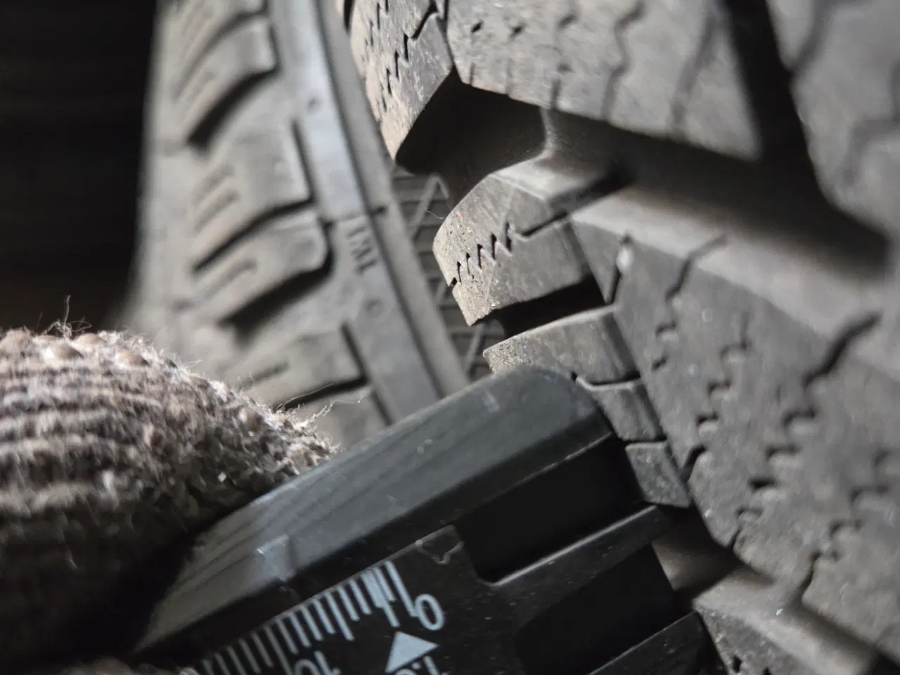 Billede 7 - Fælge med dæk