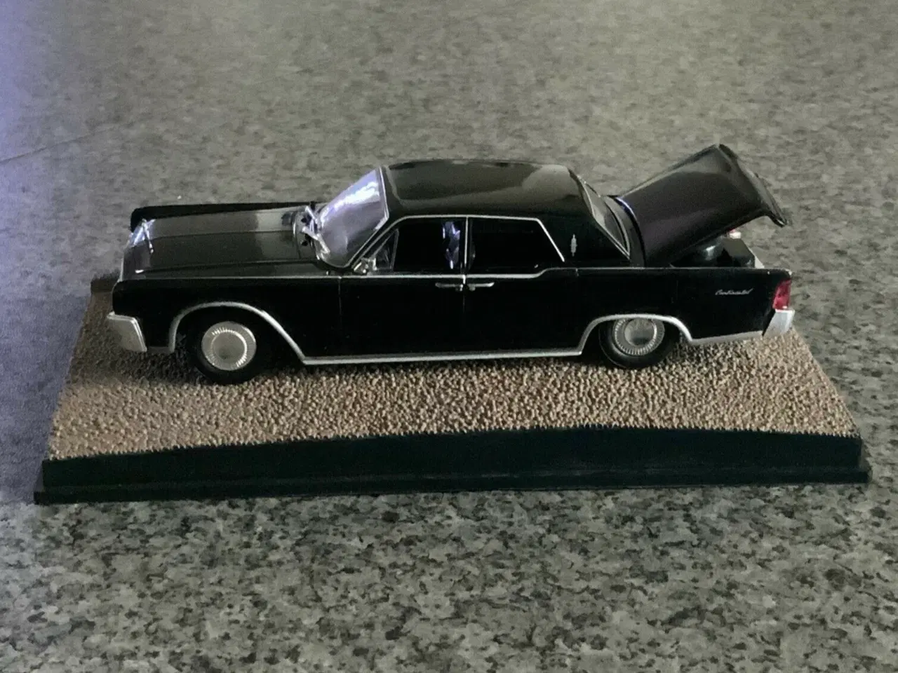Billede 3 - Eaglemoss Lincoln Continental, scale 1:43
