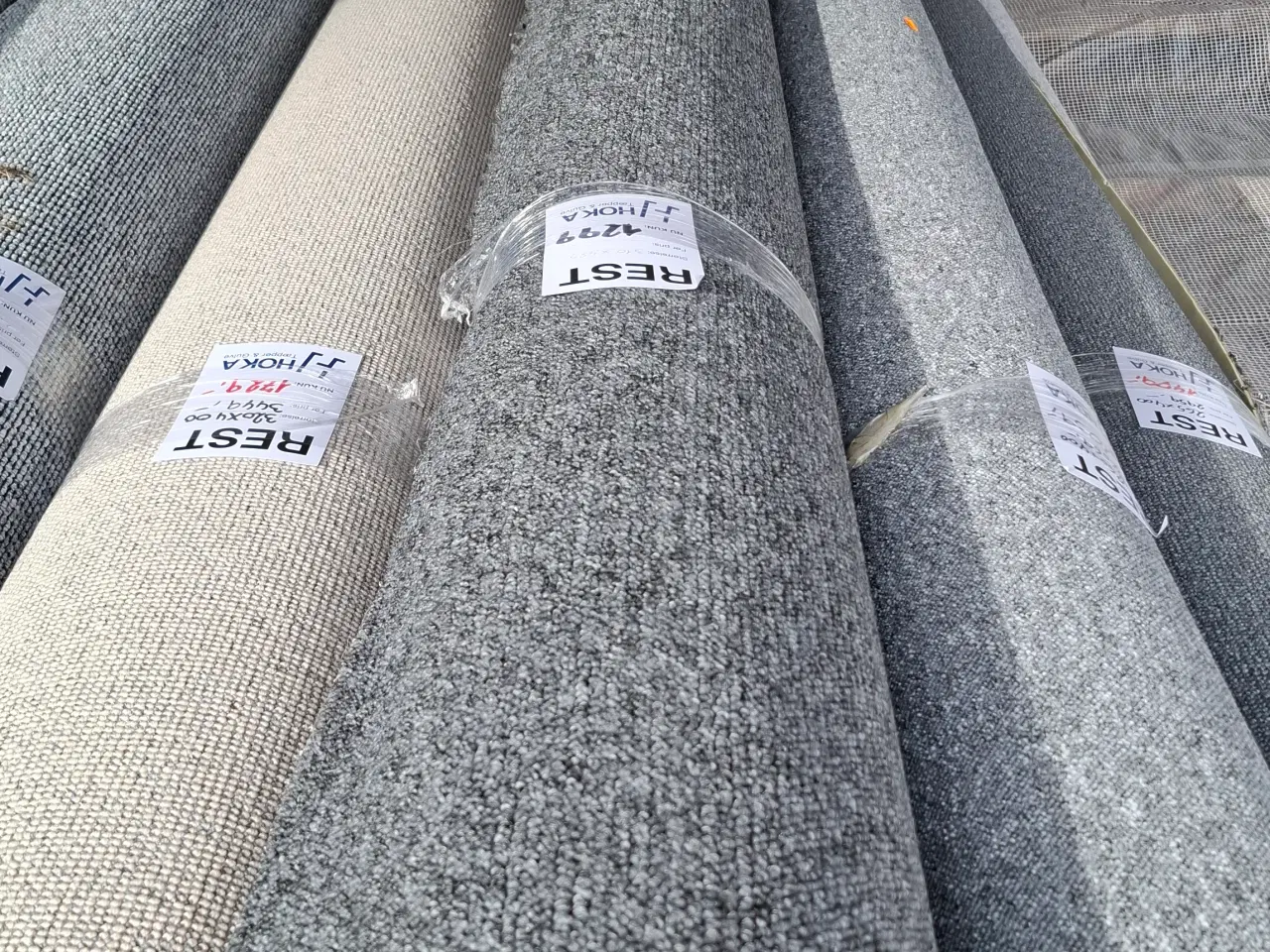 Billede 3 - Gulvtæppe Rester