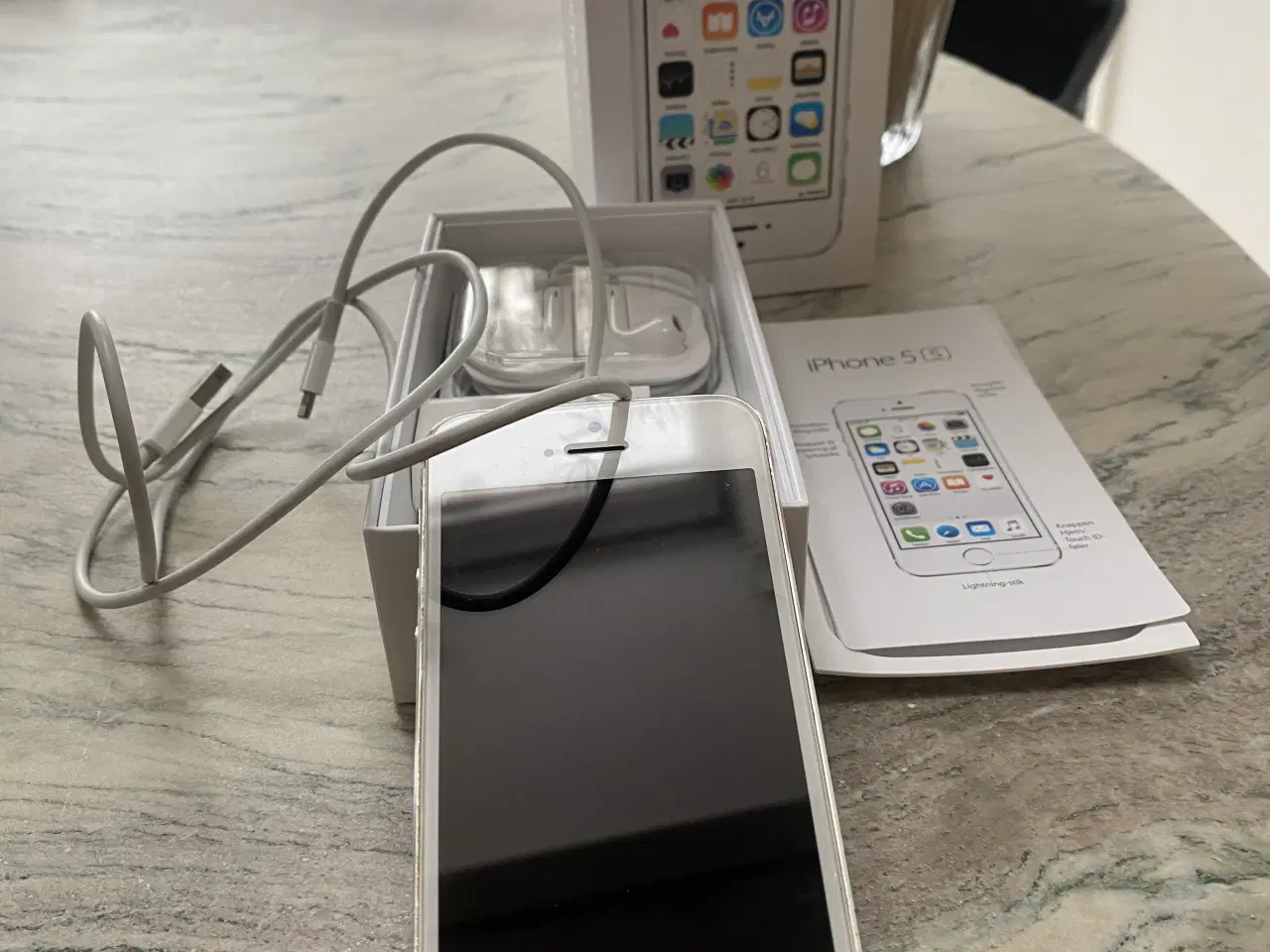 Billede 1 - 2 stk IPhone 5s 16 GB