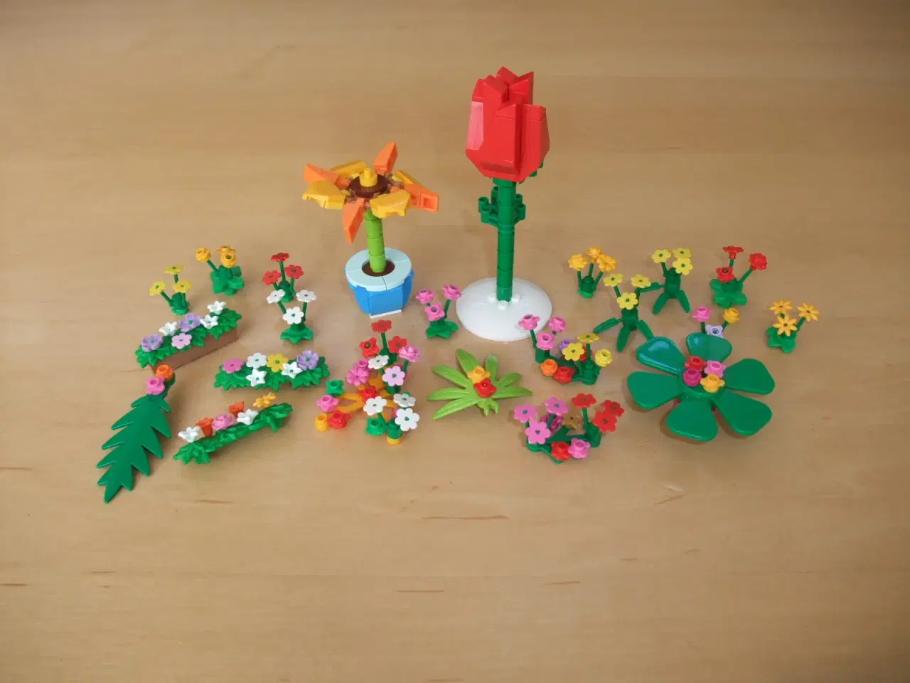 Billede 1 - Lego Blomster+Grønt