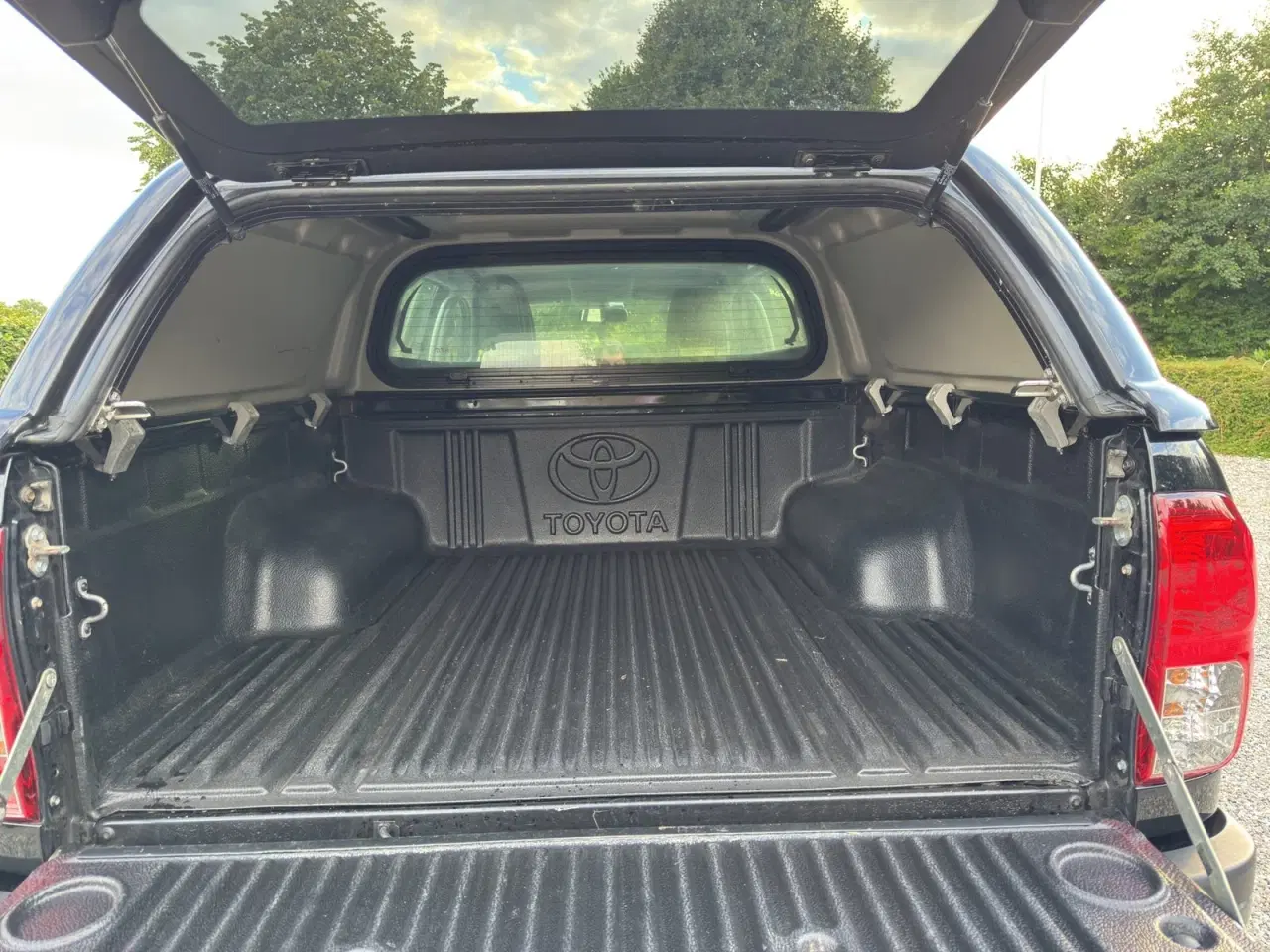 Billede 17 - Toyota HiLux 2,4 D-4D 150 T2 Db.Kab 4x4