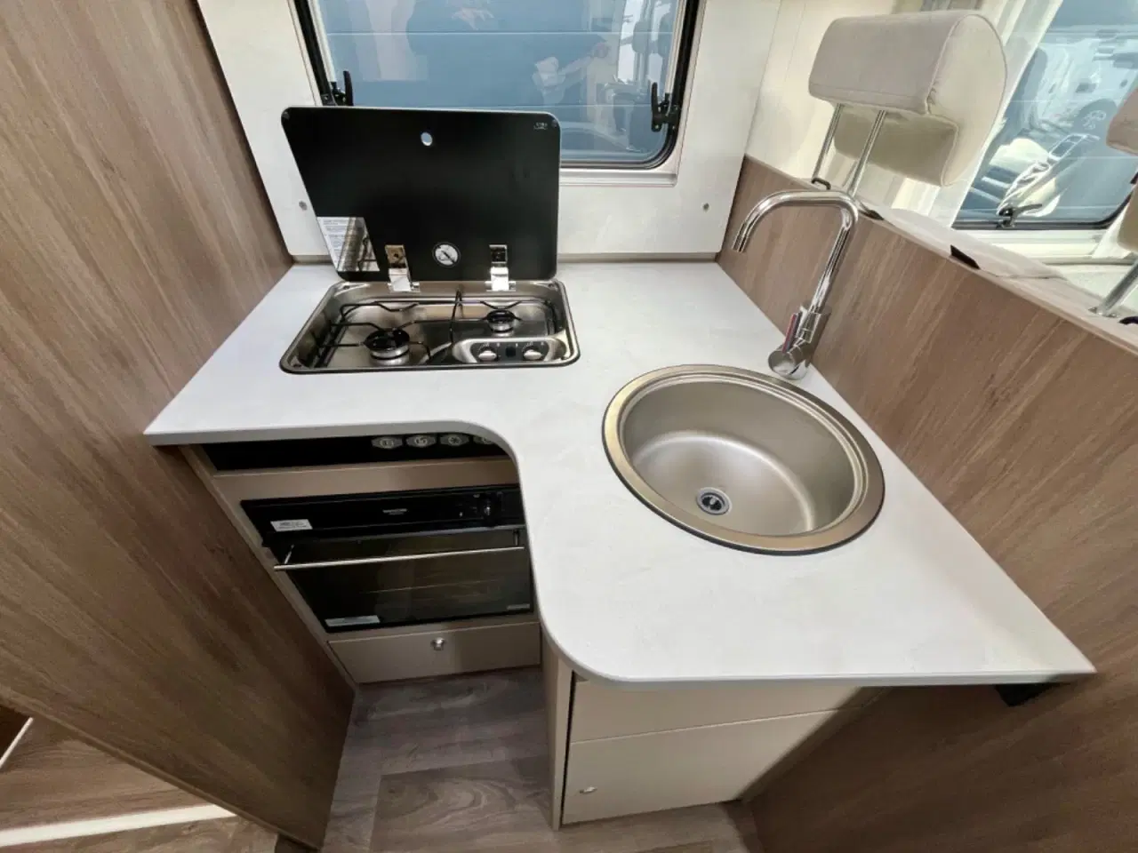 Billede 8 - Carado T447 PRO+ 2,2 JTD 140 aut.