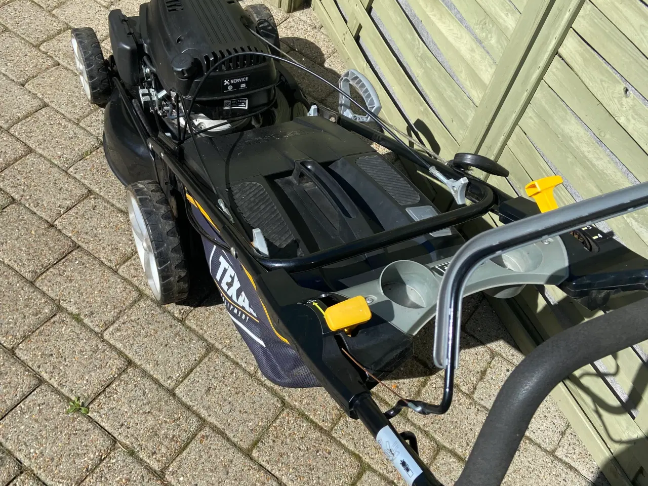 Billede 3 - Texas Plæneklipper med  Fremtræk i 4 Hastigheder