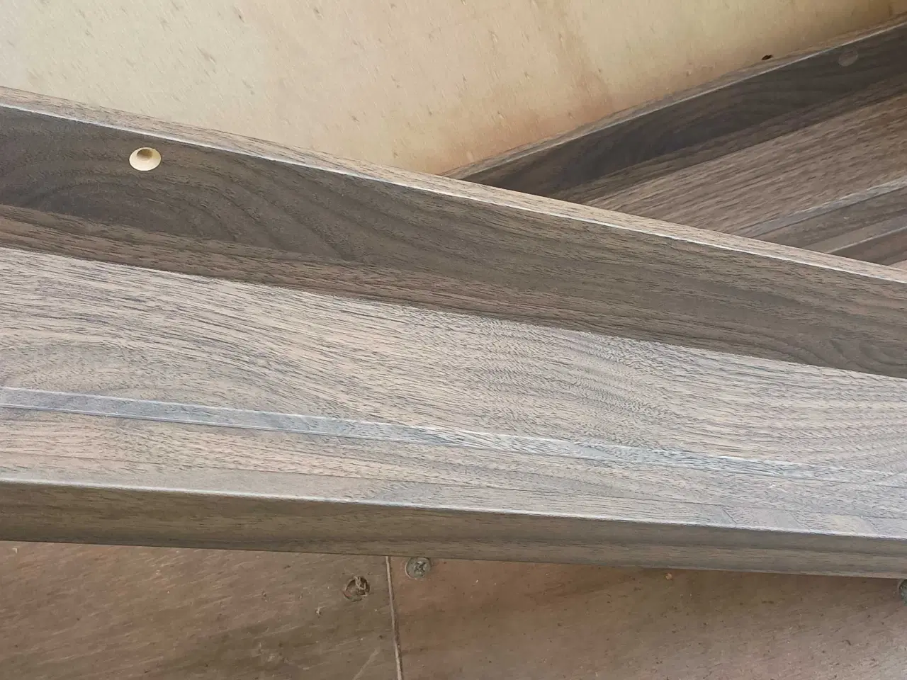 Billede 2 - 2 stk billedhylder