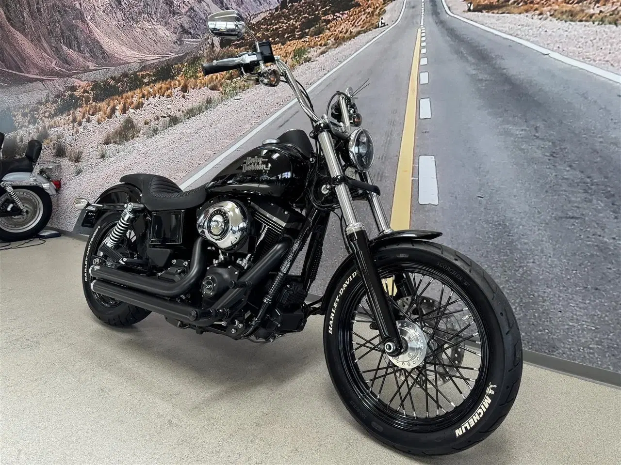 Billede 2 - Harley-Davidson FXDB Dyna Street Bob 103"