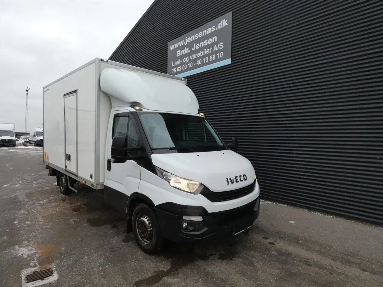 Billede 1 - Iveco Daily 35S16 4100mm 2,3 D 156HK Ladv./Chas. 8g Aut.