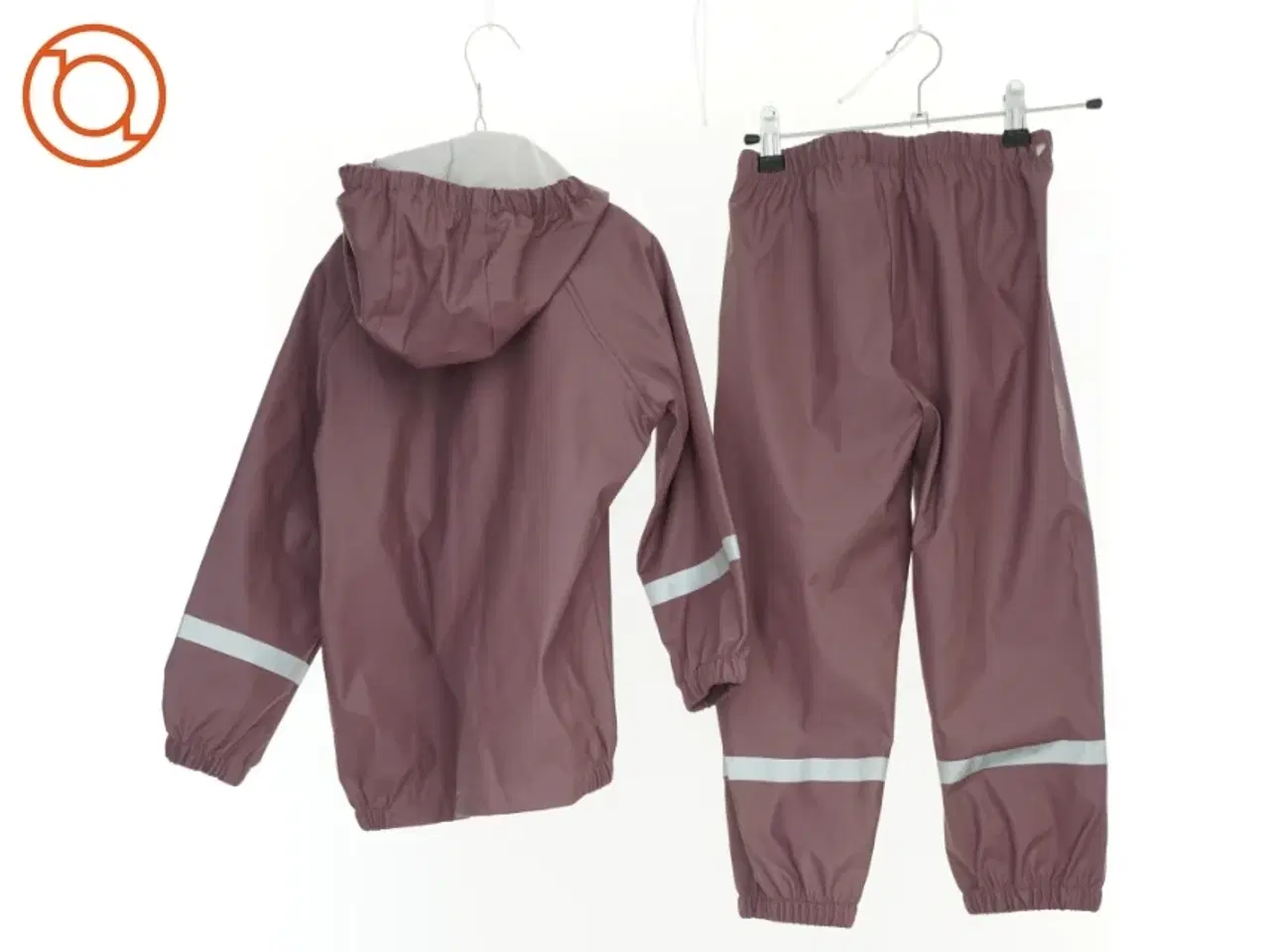Billede 1 - Regnsæt fra Base Camp (str. 116 cm)