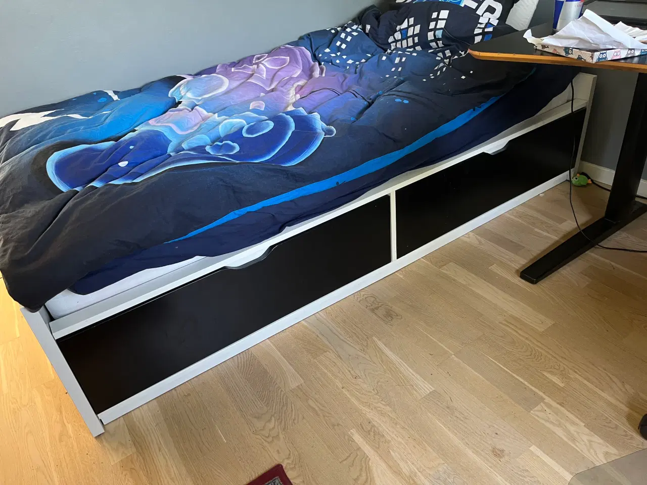 Billede 1 - IKEA Seng med skuffer opbevaring 
