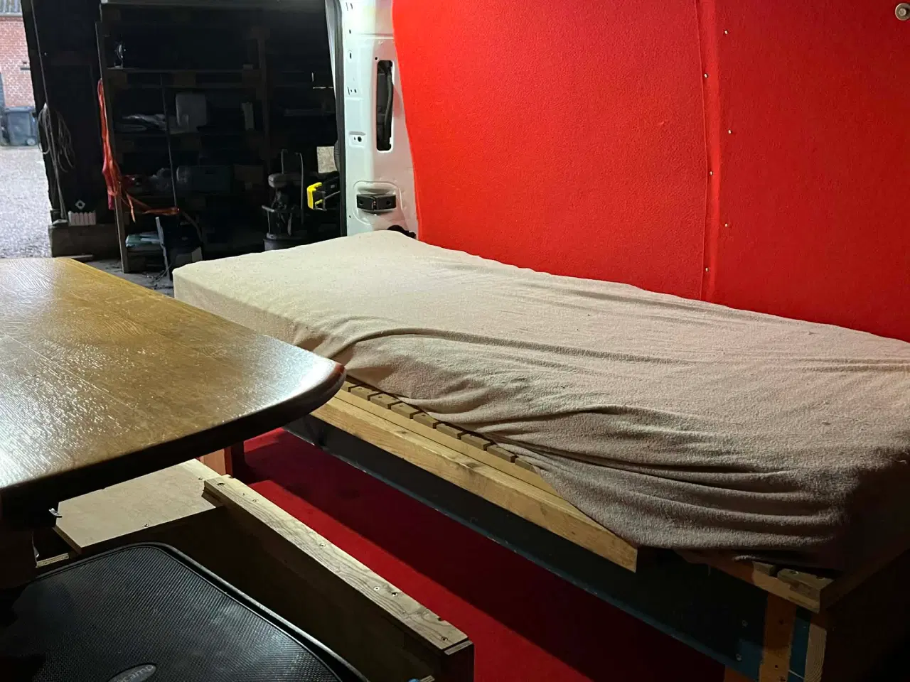 Billede 4 - Campervan på papegøjeplader