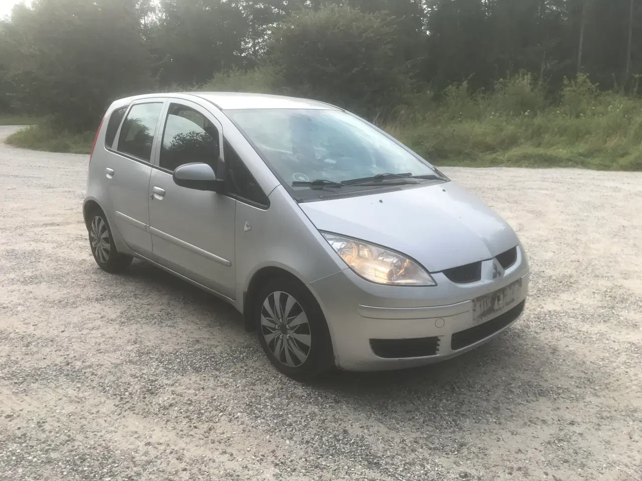 Billede 1 - Ny syn Mitsubishi Colt 1,5 Aut 2007 benzin Km tal