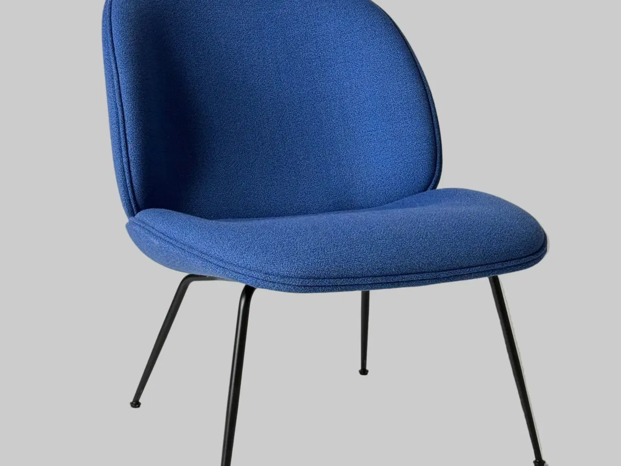 Billede 1 - GUBI Beetle Loungestol – Blå