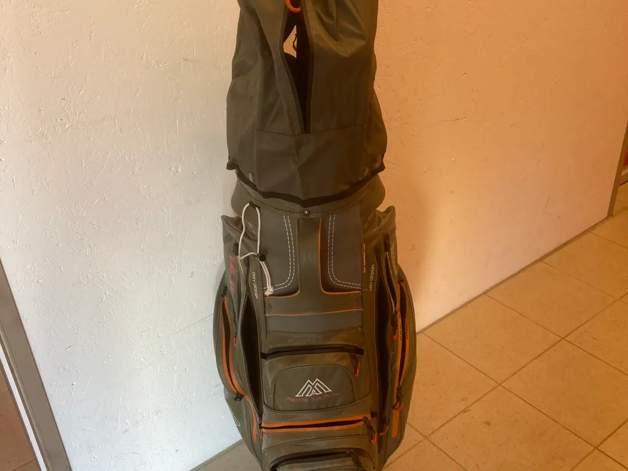 Billede 6 - BIG MAX GOLFBAG. DRY DESIGN FLOT STAND