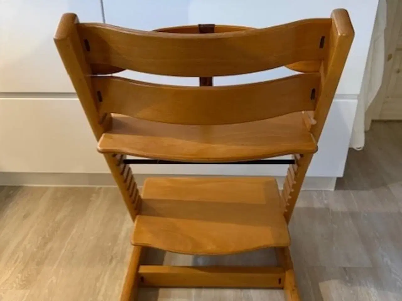 Billede 3 - TripTrap Højstol i Massiv Bøg, Rigtig Pæn og Velh.