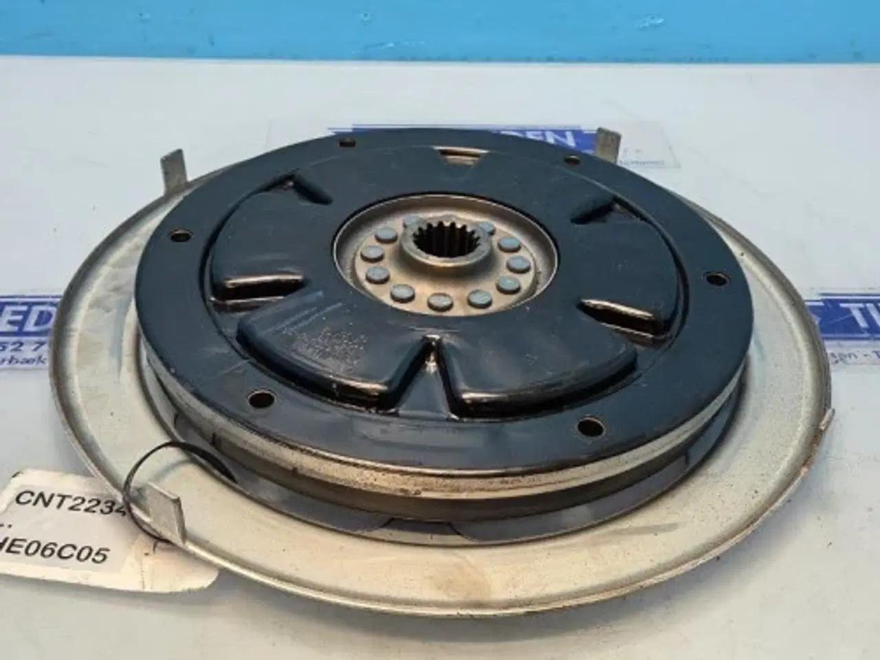 Billede 13 - Case Maxxum 150 Svingningsdæmper 51543219