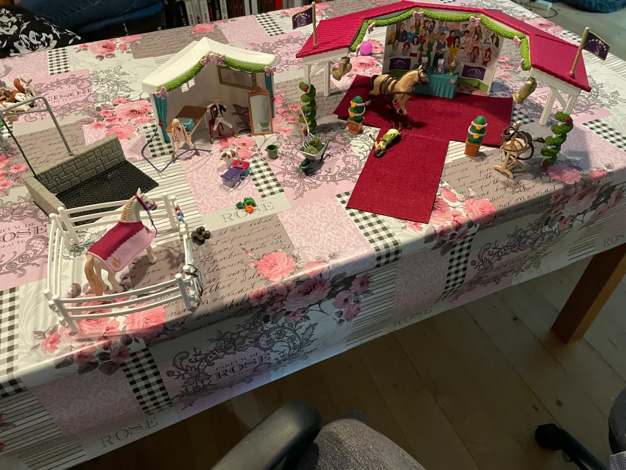 Billede 1 - Schleich hestesæt