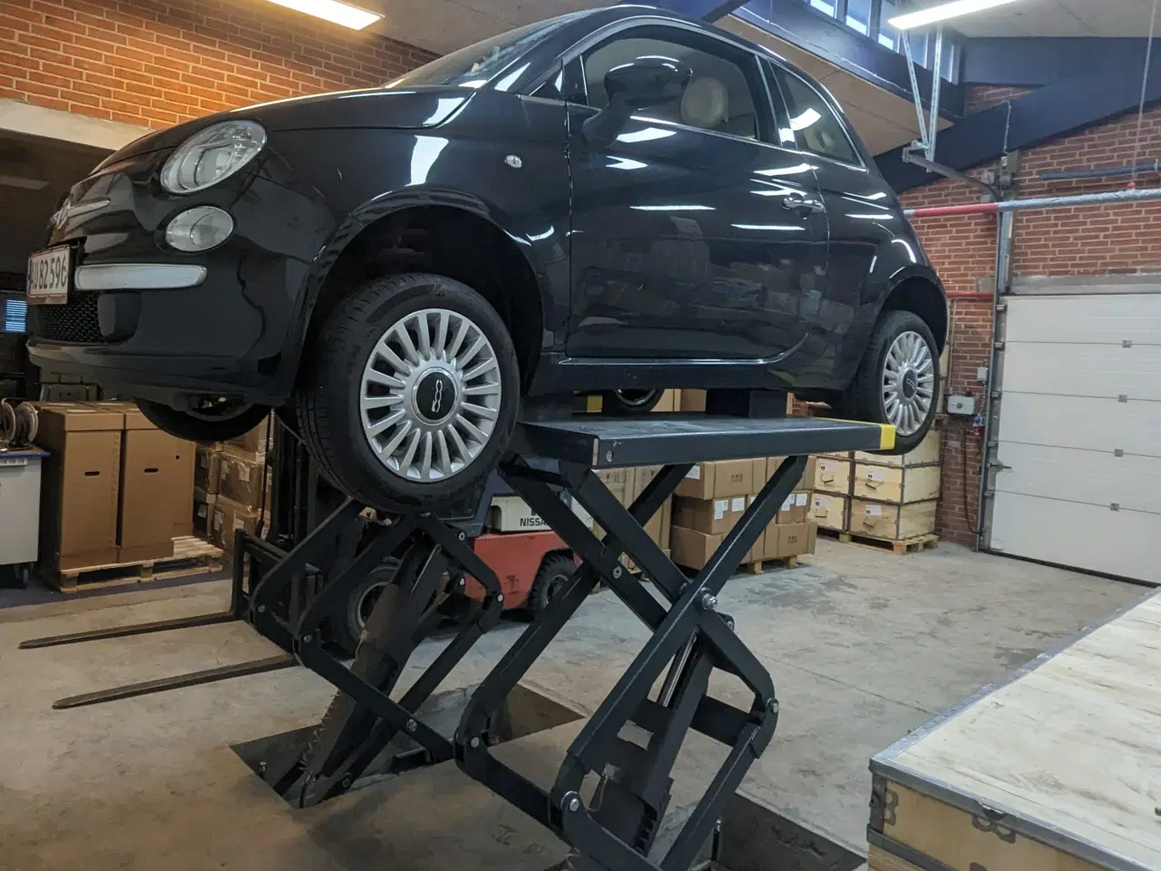 Billede 5 - Bulldog Lifters PMS-635BI 3.5 Ton hydraulisk sakse lift til nedbygning i gulv løfter i fuld højde