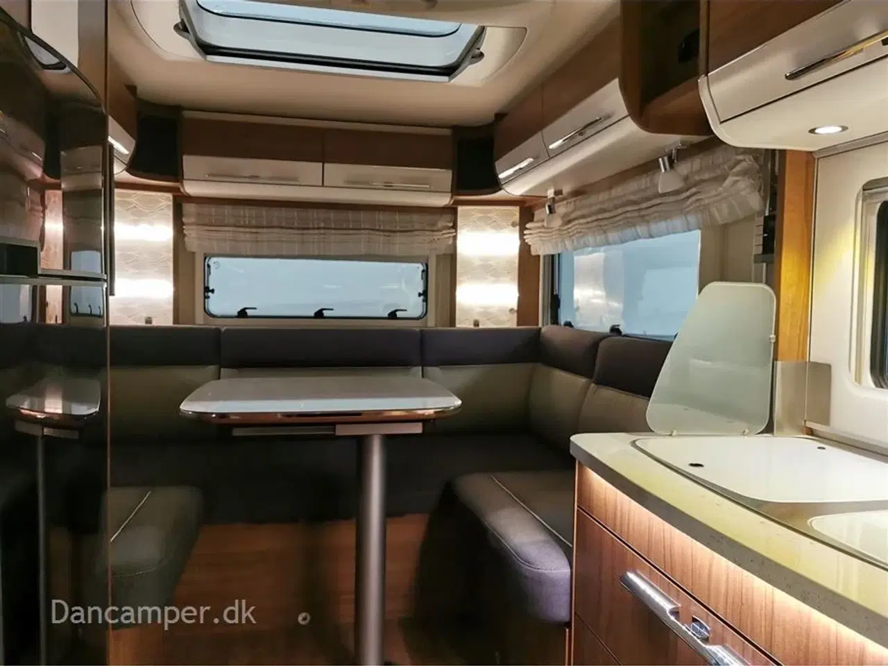 Billede 27 - 2018 - Hymer B 534 Hymermobil   RESERVERET - Unik Hymermobil med stor siddegruppe i bag og masser af udstyr. 3500 kg og køres på lille kørekort