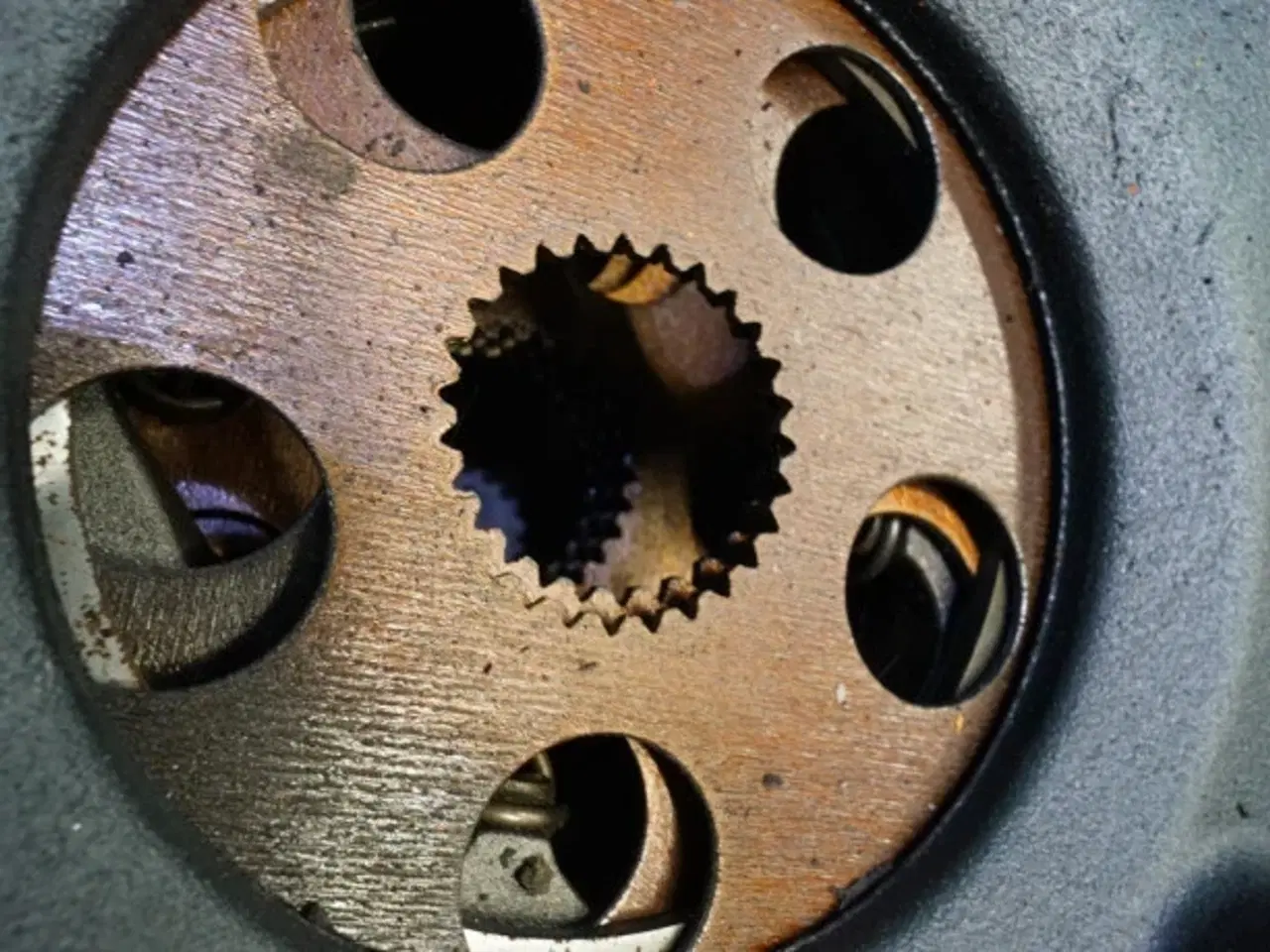 Billede 14 - Valtra T213 Bremsehus V36965810