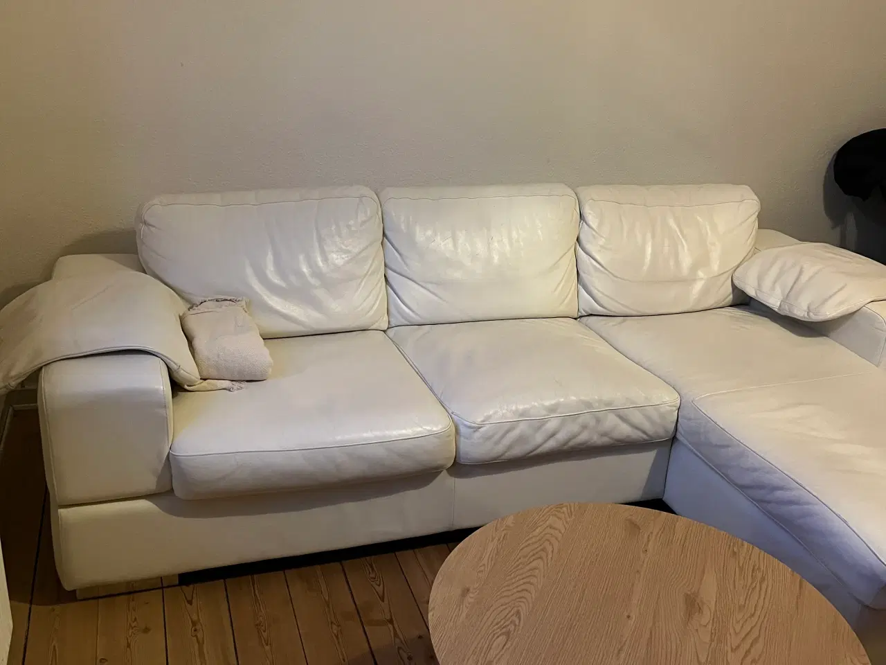 Billede 1 - Sælger den lækre læder sofa