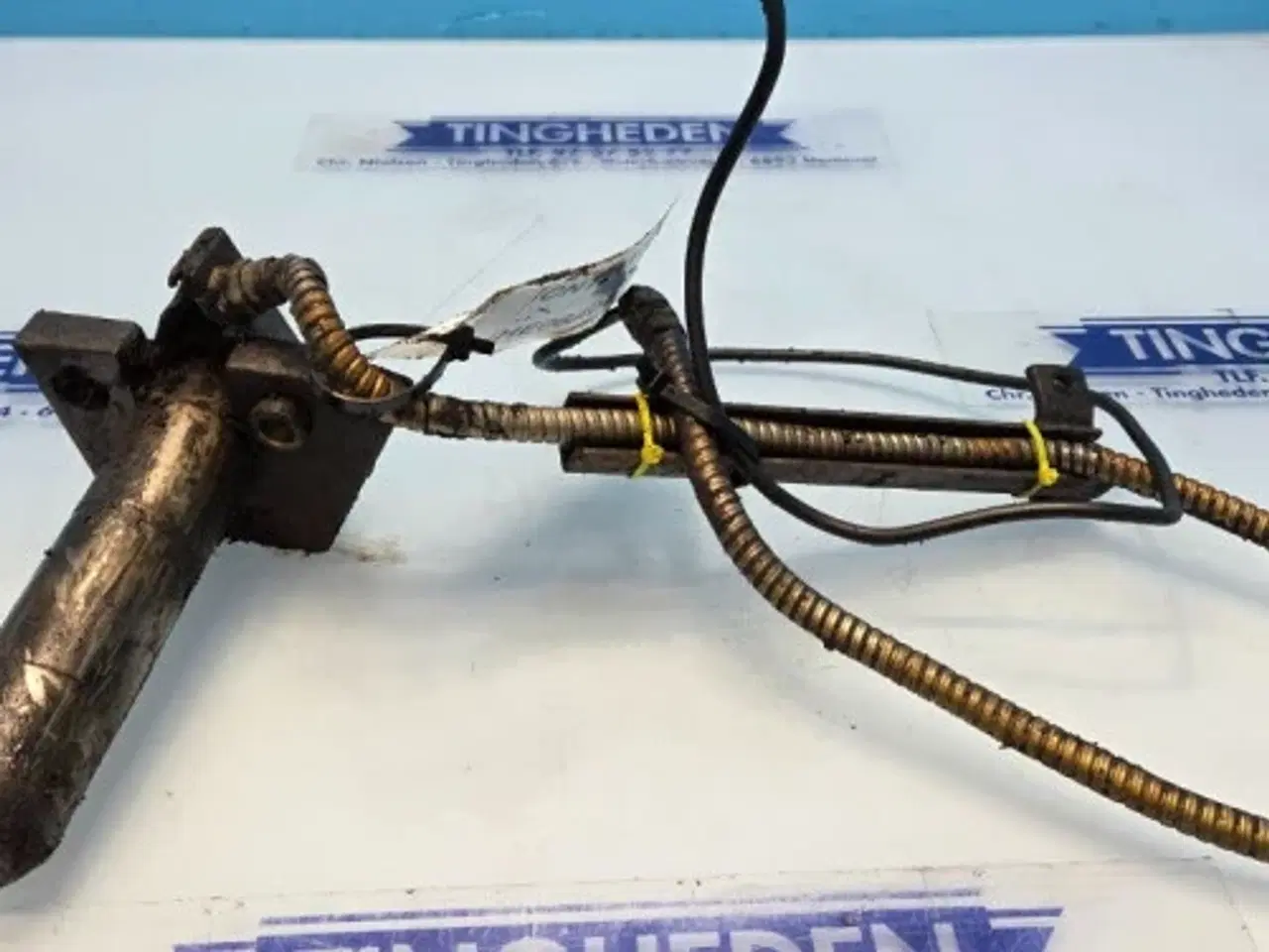 Billede 2 - Massey Ferguson 6290 Sensor Pin 3713763M1