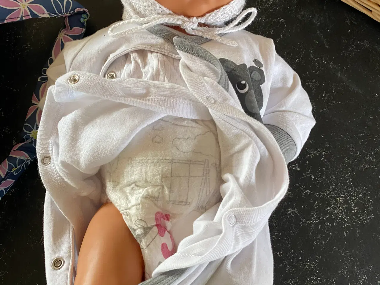 Billede 6 - Dukke med taskeseng