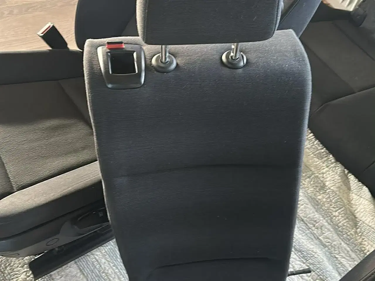 Billede 2 - Sæder til en BMW E90 velholdt eller byd 
