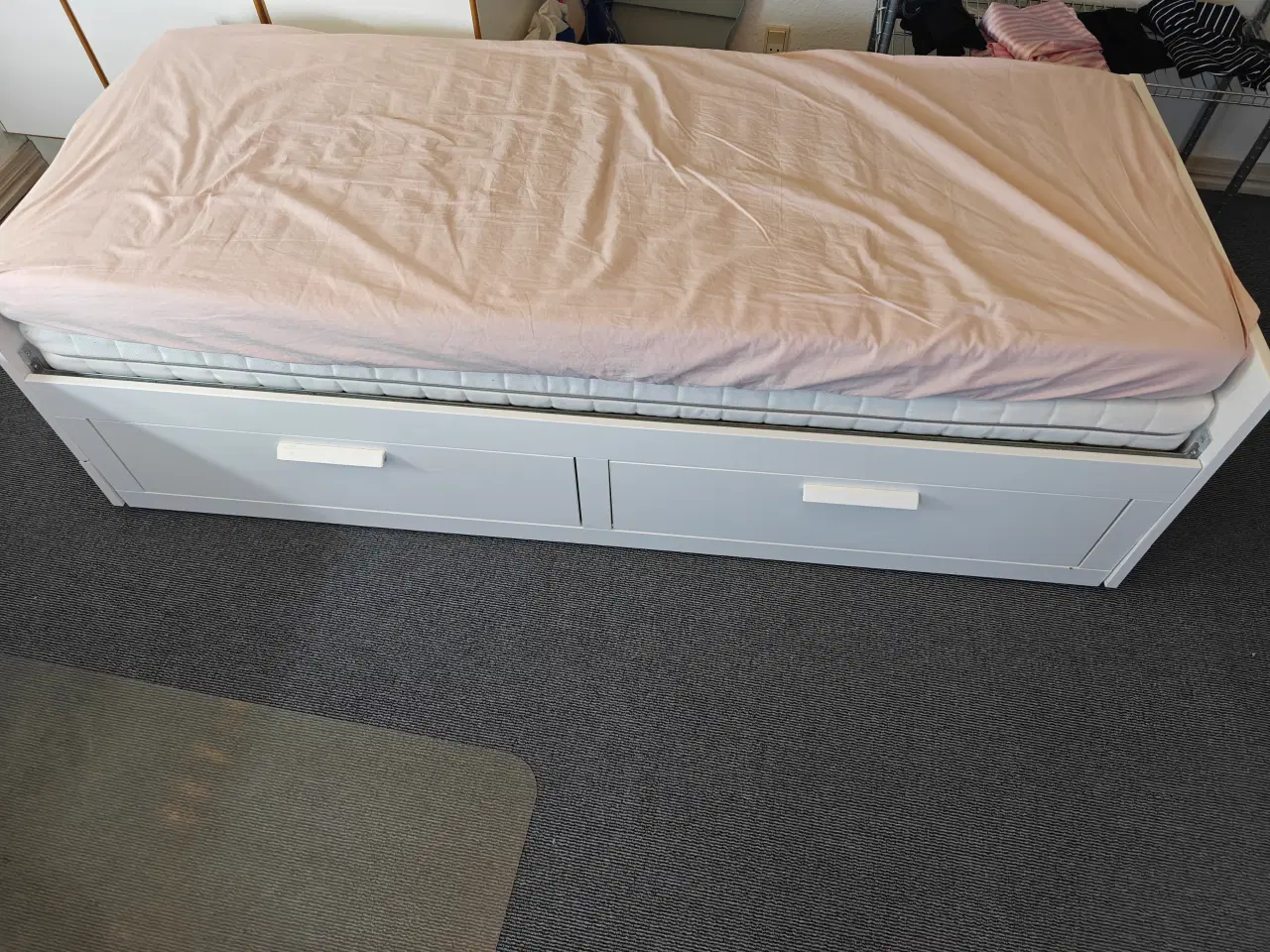 Billede 1 - Enkeltseng / dobbeltseng, IKEA BRIMNES