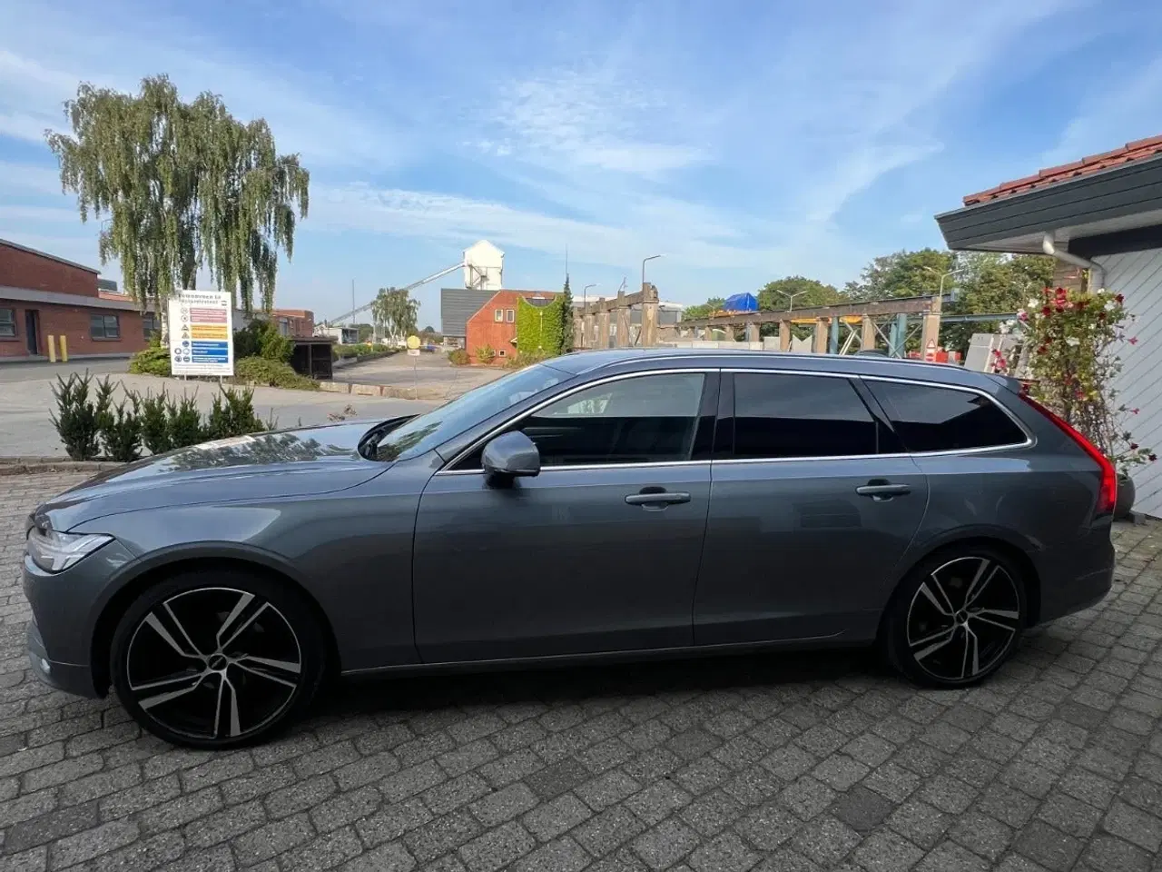 Billede 4 - Volvo V90 2,0 D4 190 Momentum aut.