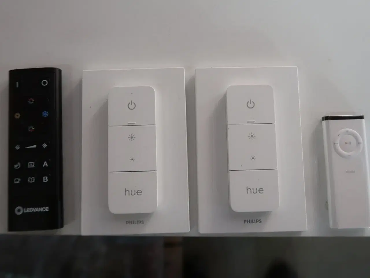 Billede 1 - 4 stk. fjernbetjeninger MOMSFRI