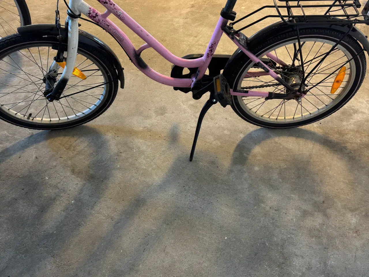 Billede 3 - Pigecykel i lyserød og hvid