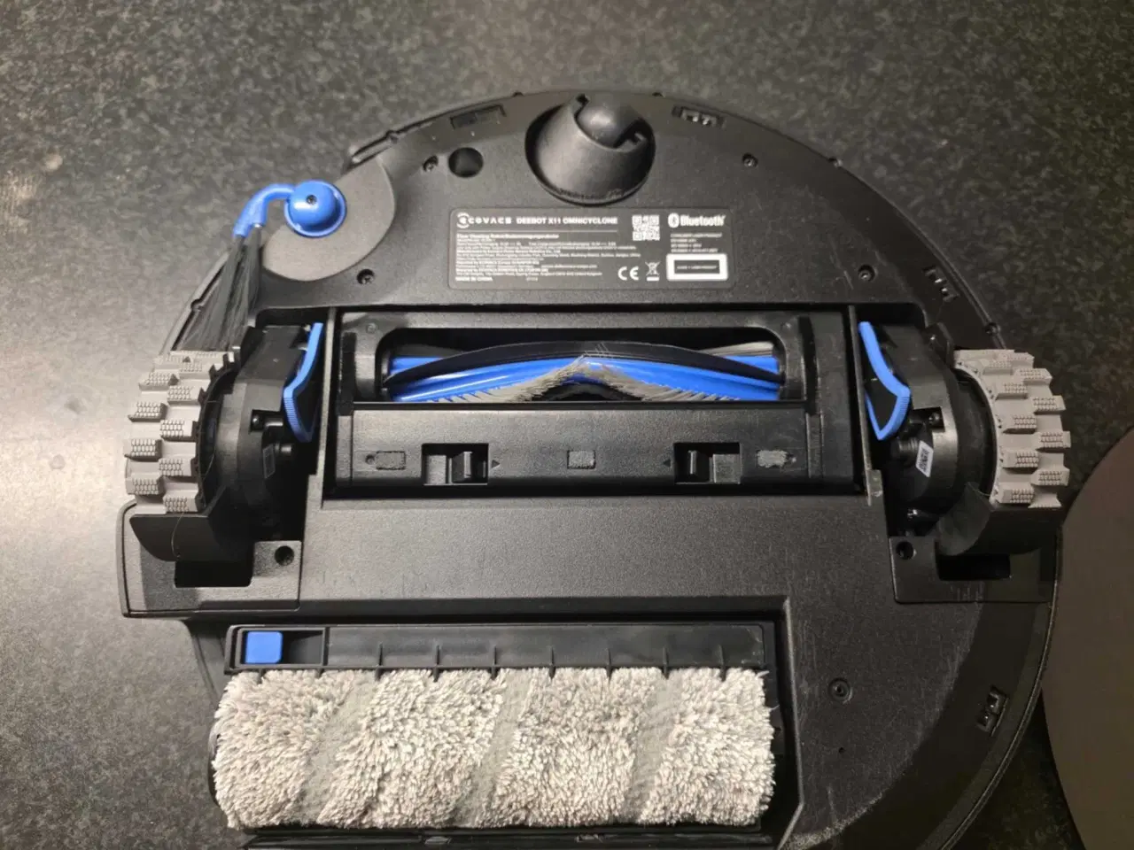 Billede 4 - Robotstøvsuger med gulvvask 